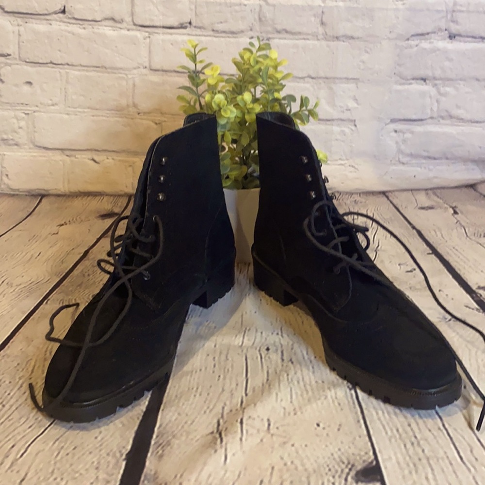 Eddie Bauer Sz 8.5 black leather lace up boot
